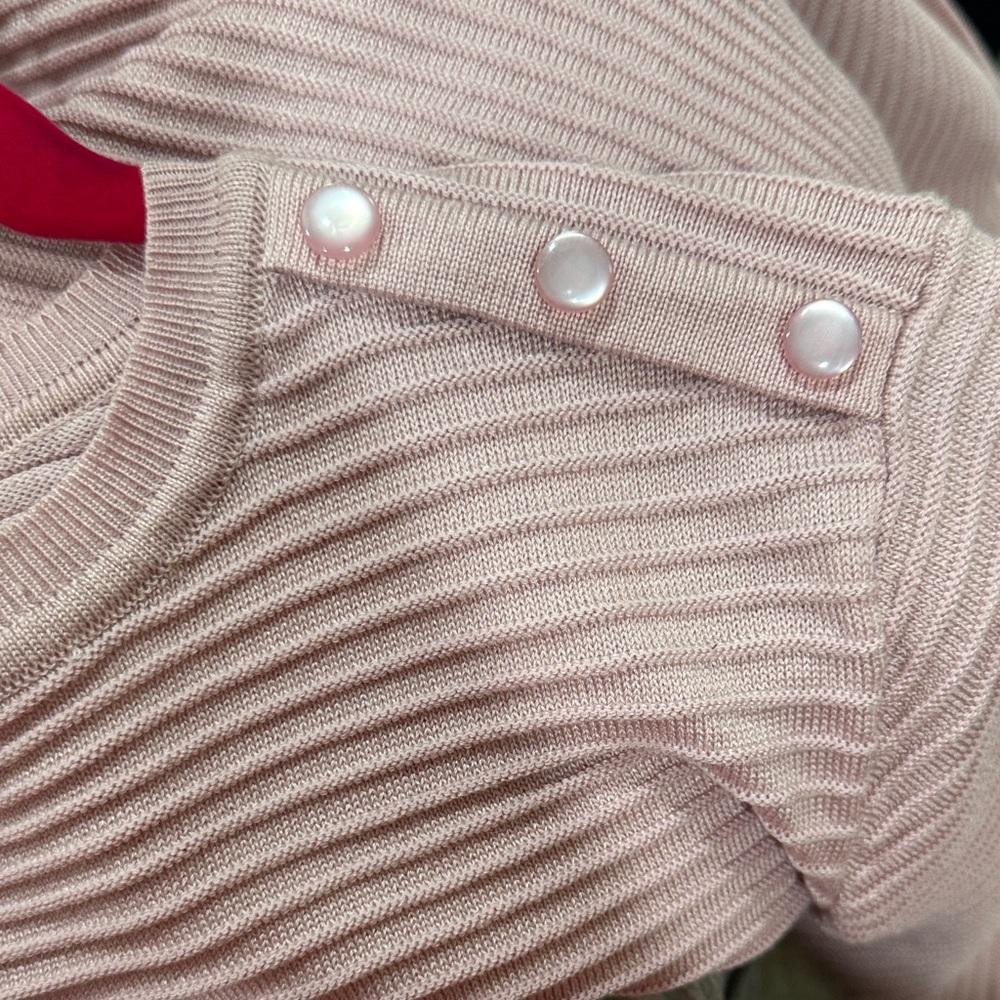 Pink Ribbed Women's Top - Picture 3 of 3